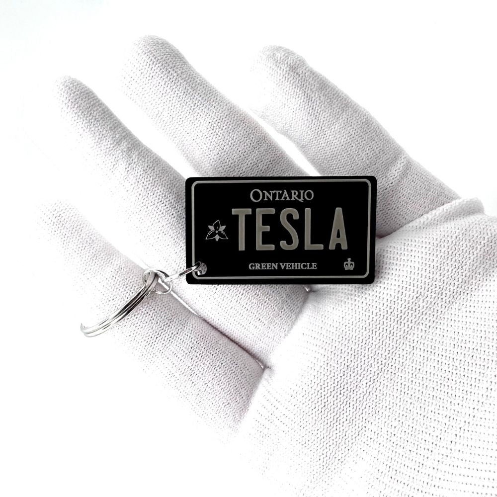 Ontario Green Vehicle License plate keychain for Tesla - Harkak Creative