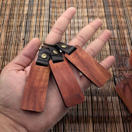 Personalized Engraved Walnut Keychains - Harkak Creative